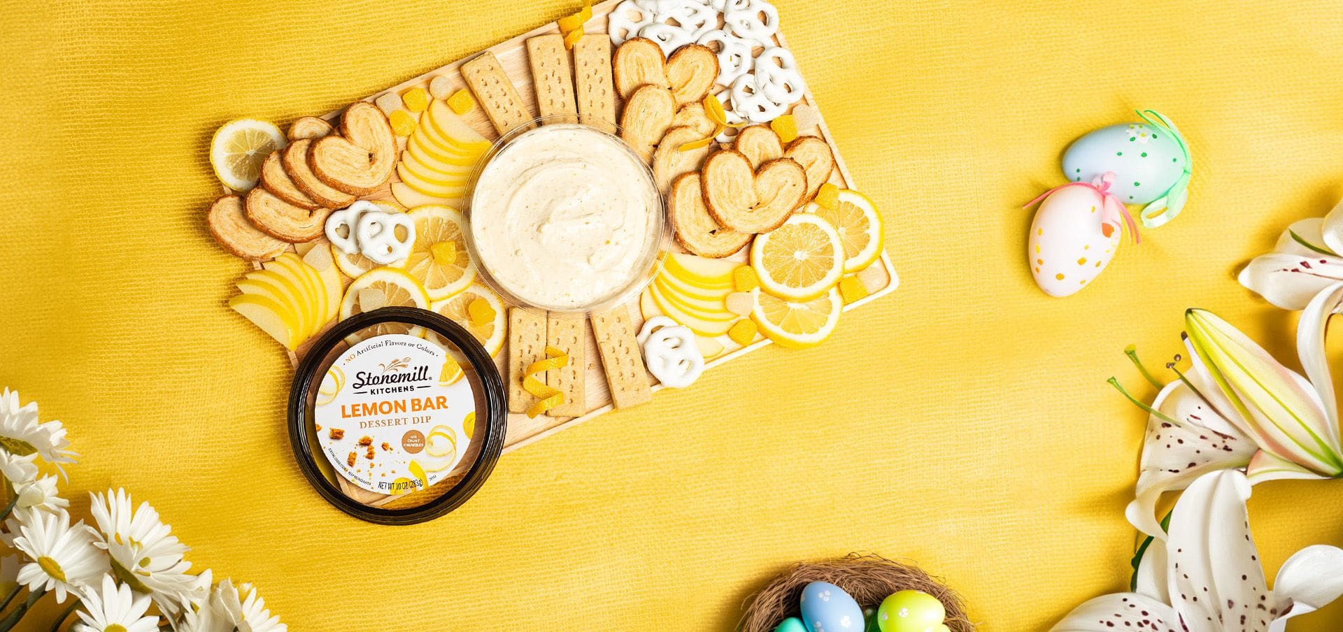 game day snack strategies snack spread with Stonemill Kitchens dip